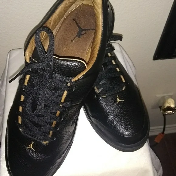 Michael Air Jordan shoes